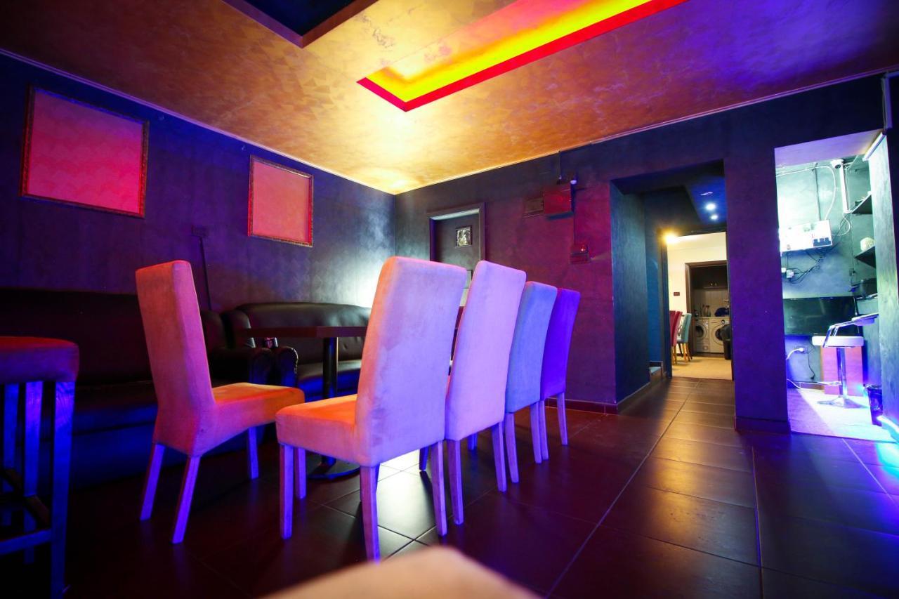 Karma Luxury Room Bucureşti Eksteriør bilde