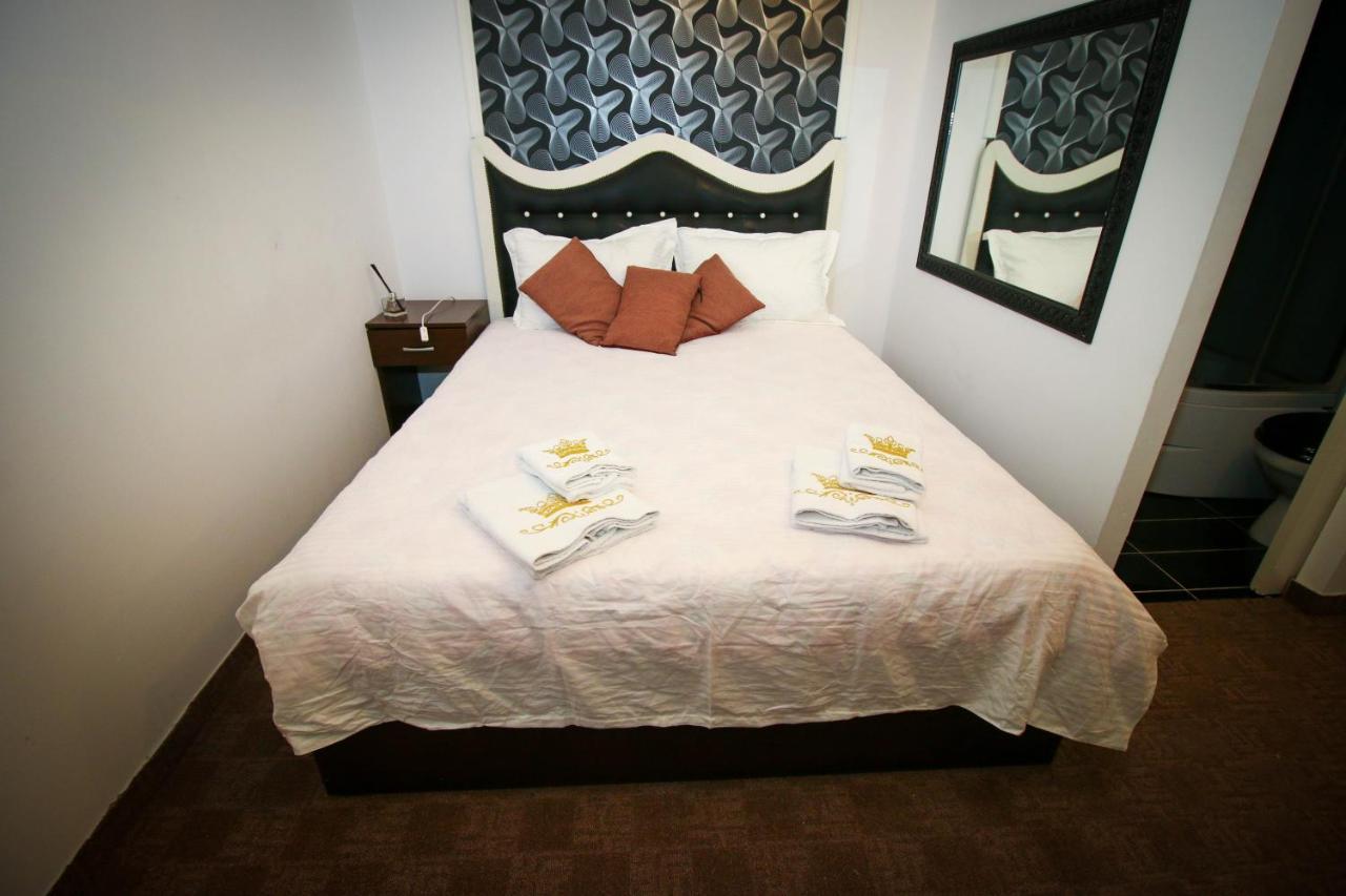 Karma Luxury Room Bucureşti Eksteriør bilde