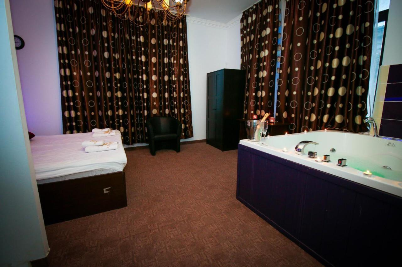 Karma Luxury Room Bucureşti Eksteriør bilde
