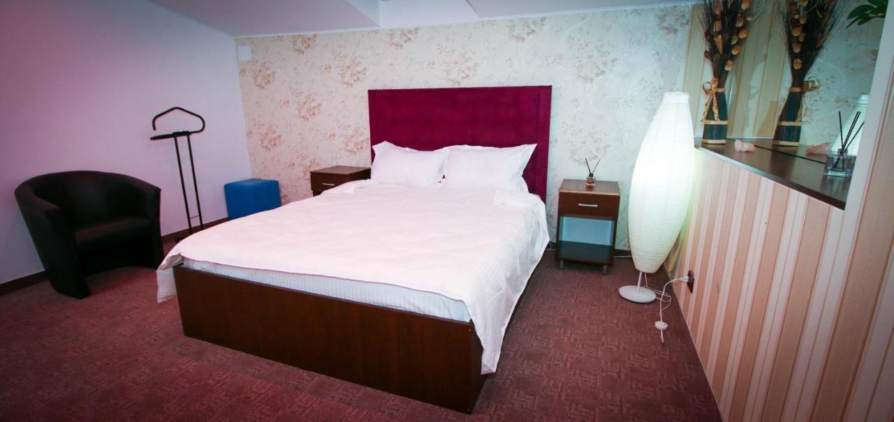 Karma Luxury Room Bucureşti Eksteriør bilde