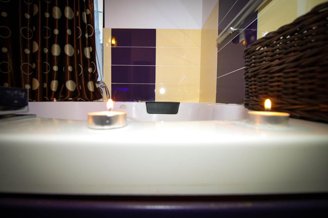 Karma Luxury Room Bucureşti Eksteriør bilde
